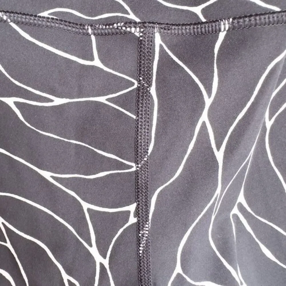 Lululemon Wunder Under Hi Rise 1/2 Tight Womens 4 Rose Alpine White Black W6AGFS